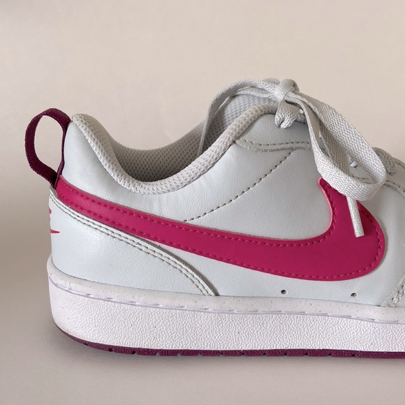 NIKE COURT VISION, PINK, GREY, WHITE. KIDS SIZE 5 - Picture 3 of 6